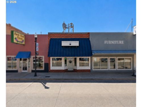 15 N F St, Lakeview, OR, 97630 | Card Image