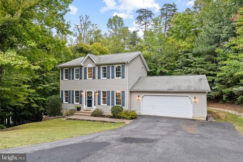 8427 Tompkins Dr, KING GEORGE, VA, 22485-7150 | Card Image