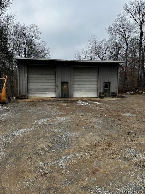5404 S Grundy Quarles Hwy, Bloomington Springs, TN, 38545-7129 | Card Image