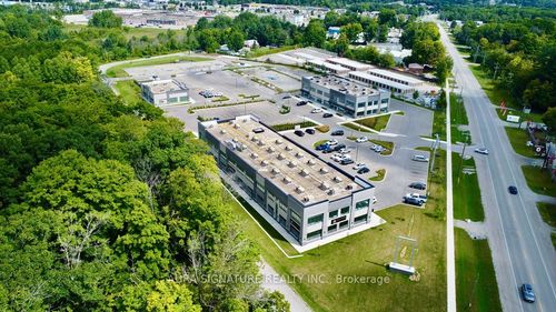 203-206-670 Balm Beach Rd E, Midland, ON, L4R0J6 | Card Image
