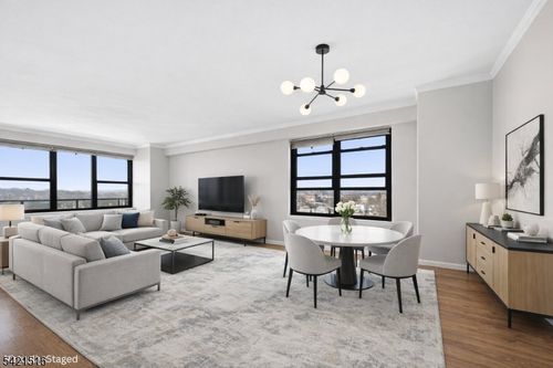 apt-11g-285 Aycrigg Ave, Passaic, NJ, 07055-3727 | Card Image