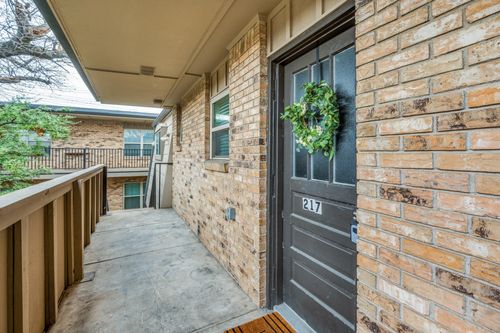 217-7935 Royal Ln, Dallas, TX, 75230-3743 | Card Image