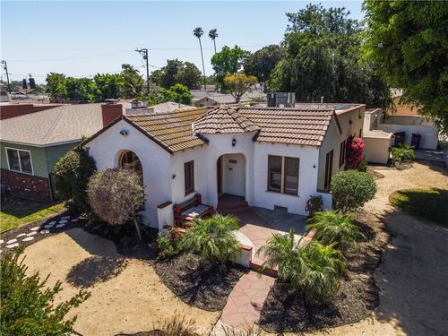 2691 W Wardlow Rd, Long Beach, CA, 90806 | Card Image