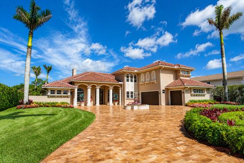 2804 Bent Pine Dr, Fort Pierce, FL, 34951-2920 | Card Image