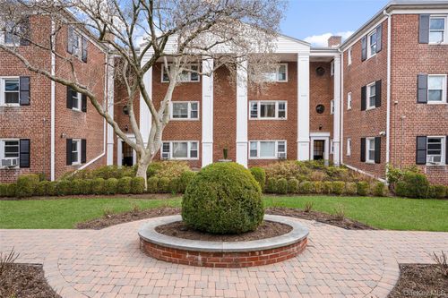 apt-2d-1825 Palmer Ave, Larchmont, NY, 10538-3007 | Card Image