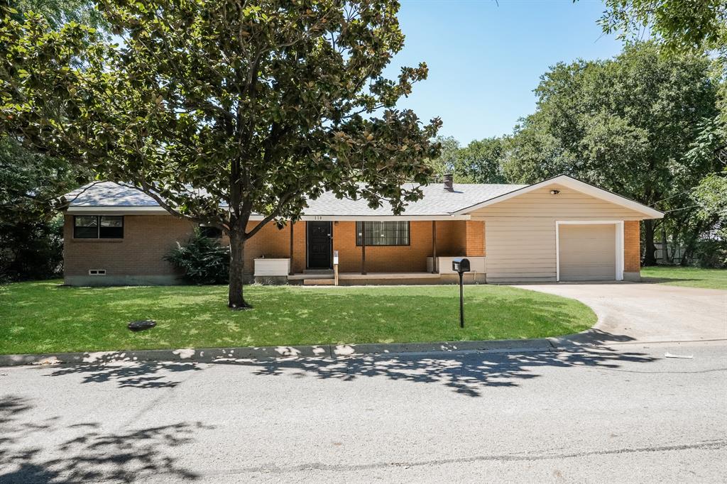 Oneida St, Waxahachie, TX 75165