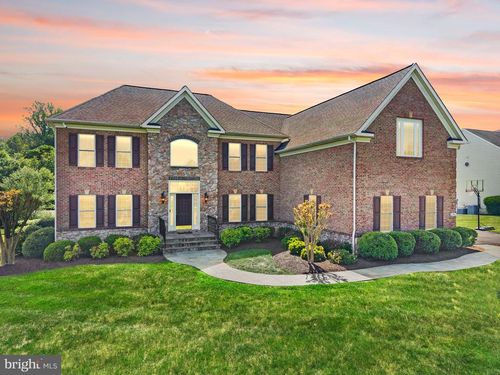 6962 Emma Ct, WARRENTON, VA, 20187-8963 | Card Image