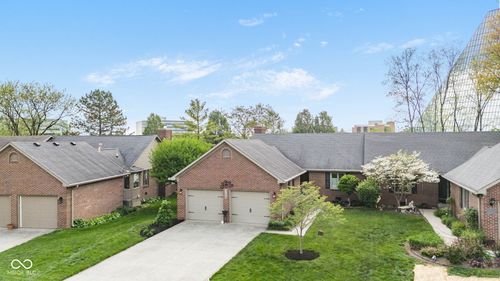 9158 W Point Dr, Indianapolis, IN, 46268-4222 | Card Image