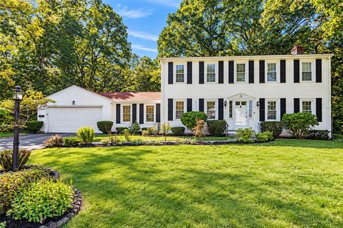 22 Carriage Dr, Lincoln, RI, 02865-3428 | Card Image