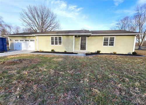 629 Tamarach Dr, Edwardsville, IL, 62025-5249 | Card Image