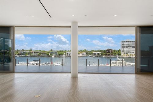 s304-5 Grove Isle Dr, Coconut Grove, FL, 33133-4138 | Card Image