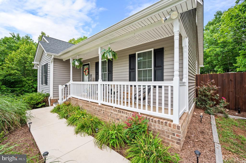 Residential in MADISON HEIGHTS 2