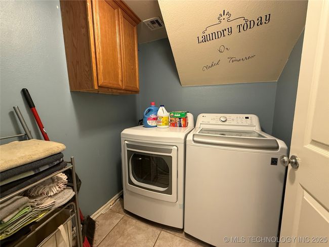 2015 Harriman Cir, House other with 4 bedrooms, 2 bathrooms and null parking in Bartlesville OK | Image 29