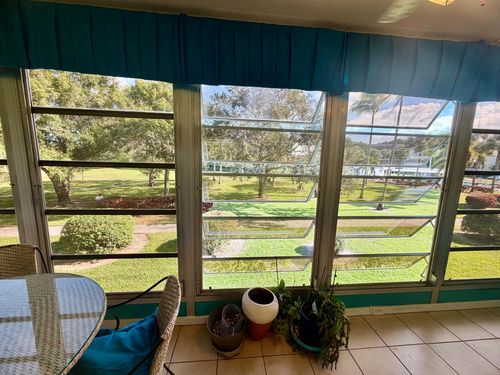 apt-d2-2901 Victoria Cir, Coconut Creek, FL, 33066-1310 | Card Image