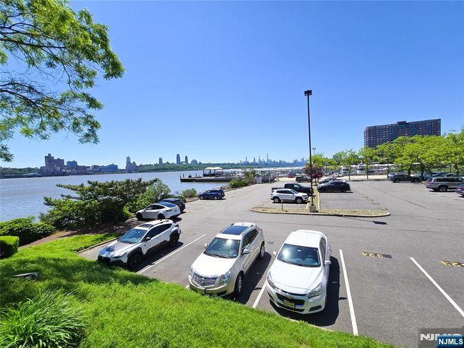 PH-6 - 1077 River Rd, House attached with 1 bedrooms, 2 bathrooms and null parking in Edgewater NJ | Image 37