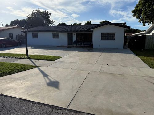 10812 Sw 33rd St, Miami, FL, 33165-3552 | Card Image