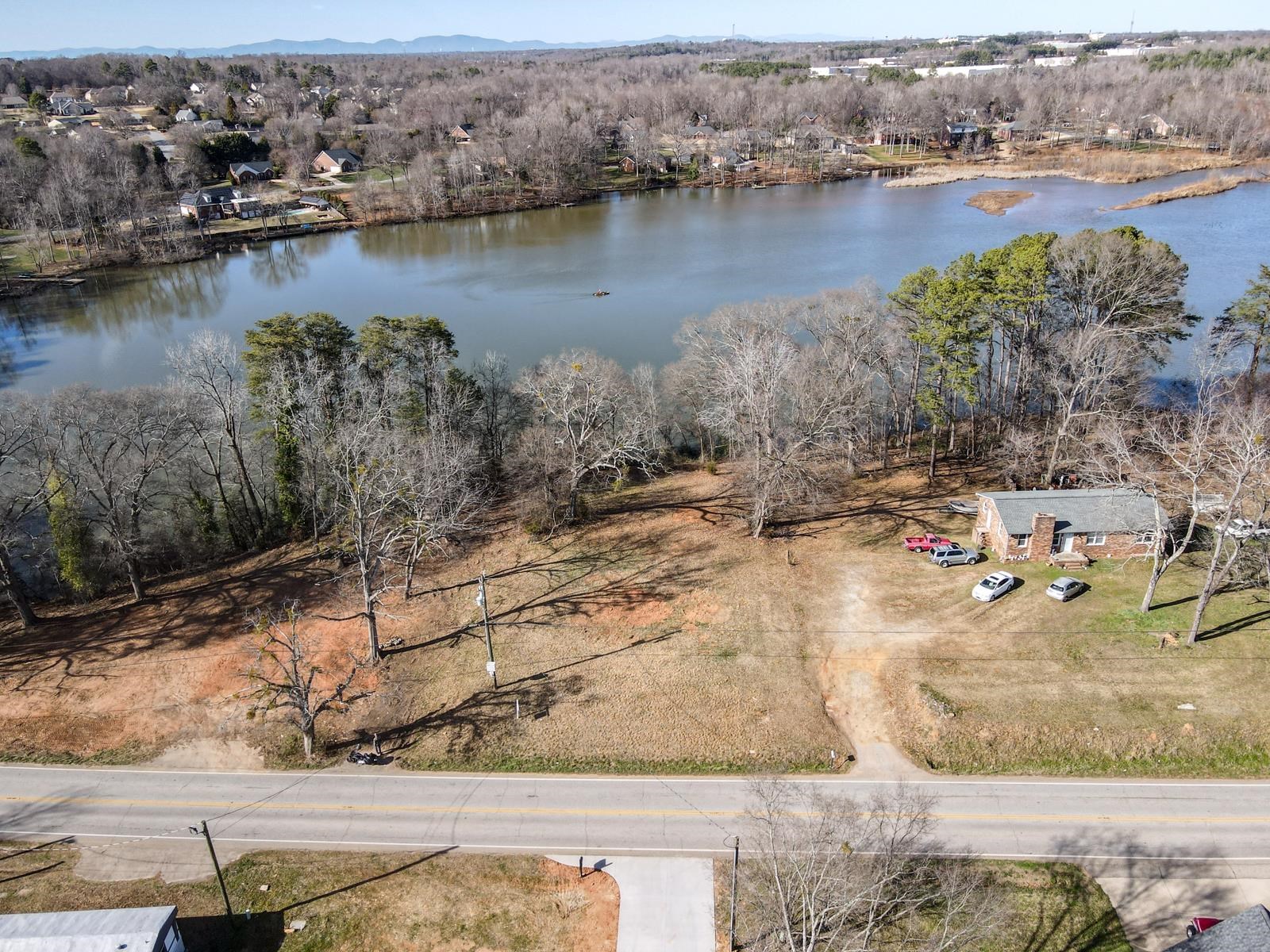 Land in Duncan 2