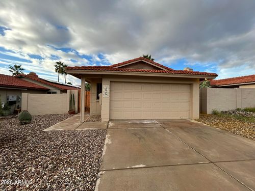 4645 E Piedmont Rd, Phoenix, AZ, 85044-5558 | Card Image