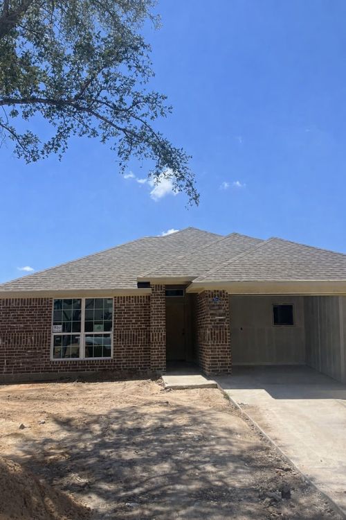 413 Conway St, Lacy Lakeview, TX, 76705-4302 | Card Image