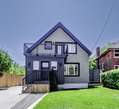 29 Hurst Ave, Home with 3 bedrooms, 4 bathrooms and 8 parking in Kitchener ON | Image 1