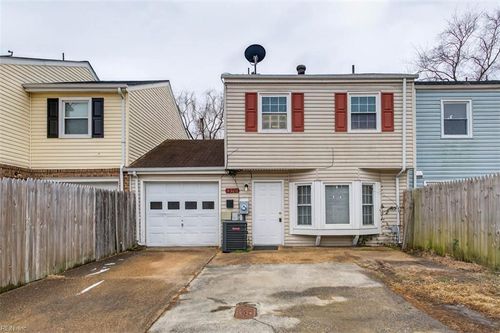 4303 Arundel Ln, Chesapeake, VA, 23321-4529 | Card Image