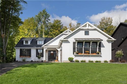 9498tr Pendergast Rd, Phoenix, NY, 13135-9501 | Card Image