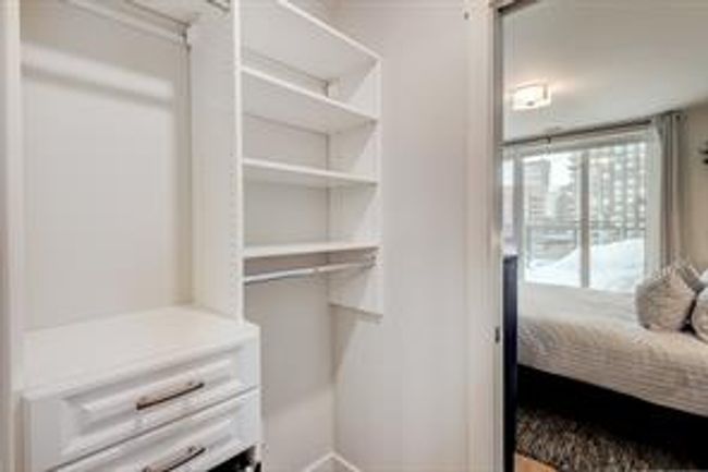 1502 - 303 13 Ave Sw, Condo with 2 bedrooms, 2 bathrooms and 1 parking in Calgary AB | Image 22