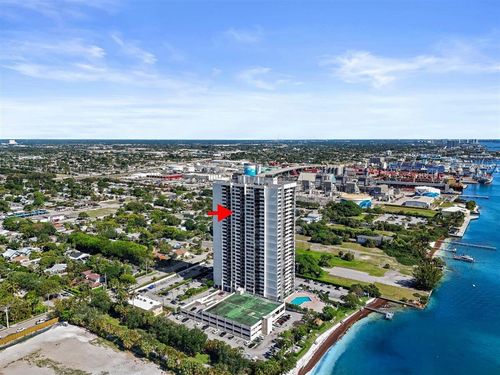 2304-5600 N Flagler Drive, West Palm Beach, FL, 33407 | Card Image