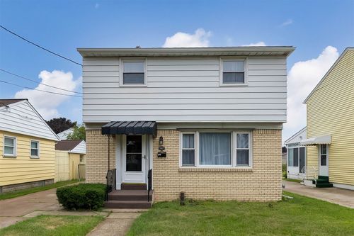 3407 Elmwood Ave, Erie, PA, 16508-2467 | Card Image