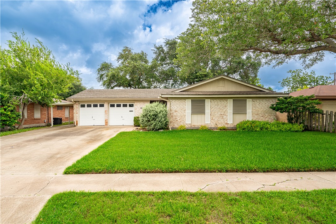 Bahama Dr, Corpus Christi, TX 78411