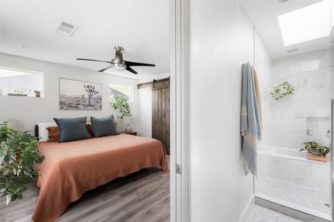 7619 Scenic Brook Dr, House other with 3 bedrooms, 2 bathrooms and 4 parking in Austin TX | Image 32