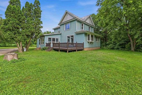 N1137 Wendt Road, Columbus, WI, 53925 | Card Image