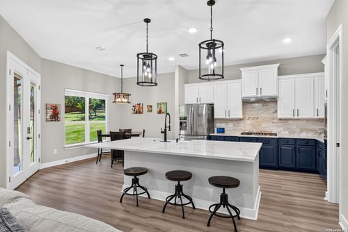 183 Lantana Path, Castroville, TX, 78009-3459 | Card Image