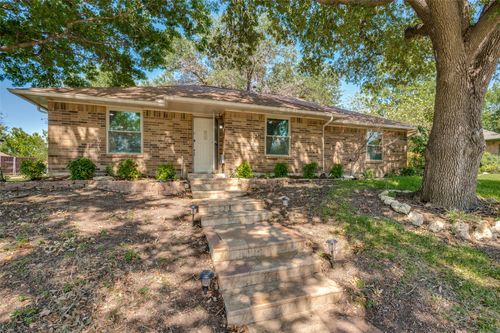 3312 Luallen Dr, Carrollton, TX, 75007-3916 | Card Image