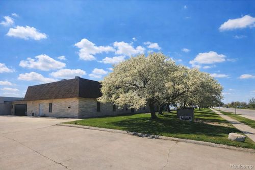 14156 E 11 Mile Rd, Warren, MI, 48089 | Card Image