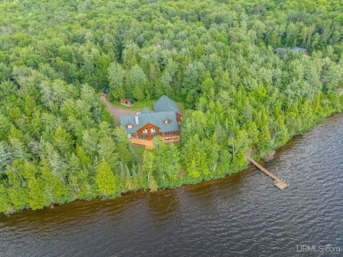 6448 Lakeshore Drive, Wakefield, MI, 49968 | Card Image