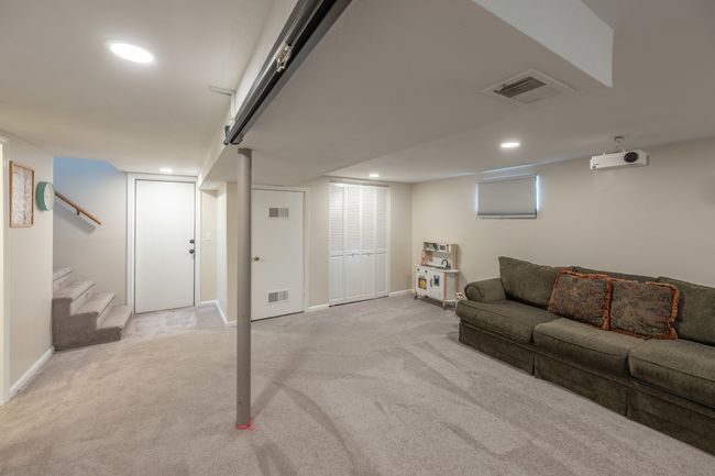 526 Gamble Dr, House other with 3 bedrooms, 2 bathrooms and 2 parking in Lisle IL | Image 10