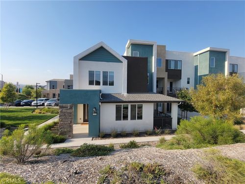 27078 Painted Sky Way, Valencia, CA, 91381-2167 | Card Image