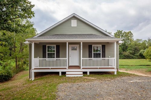 17050 Mount Pleasant Rd, ELKTON, VA, 22827-2900 | Card Image