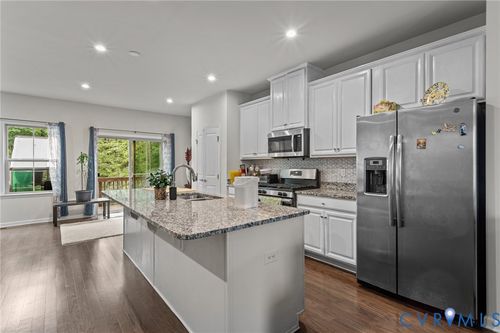 7905 Wistar Woods Ct, Henrico, VA, 23228-3695 | Card Image