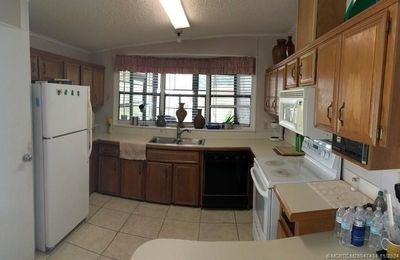 Kitchen | Image 2