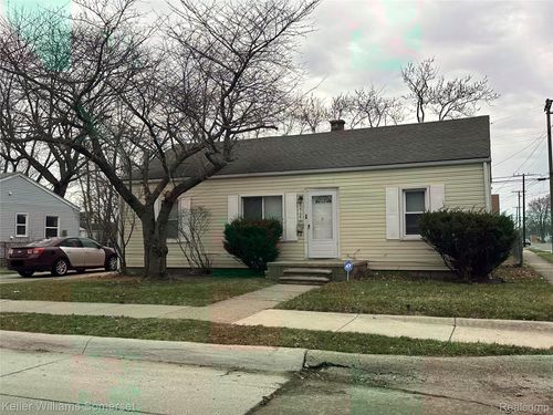 13723 Hendricks Ave, Warren, MI, 48089-2803 | Card Image