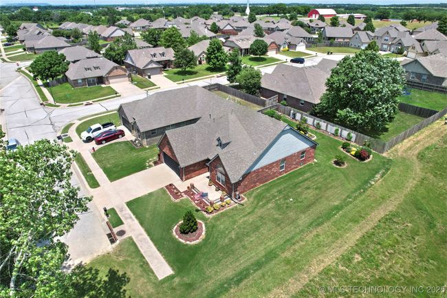 15715 S Broadway St, House other with 3 bedrooms, 2 bathrooms and null parking in Glenpool OK | Image 38