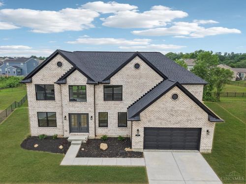 547 Chatham Pl, Trenton, OH, 45067-3100 | Card Image