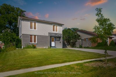 1010 Central Park Blvd N, House other with 4 bedrooms, 3 bathrooms and 8 parking in Oshawa ON | Image 2