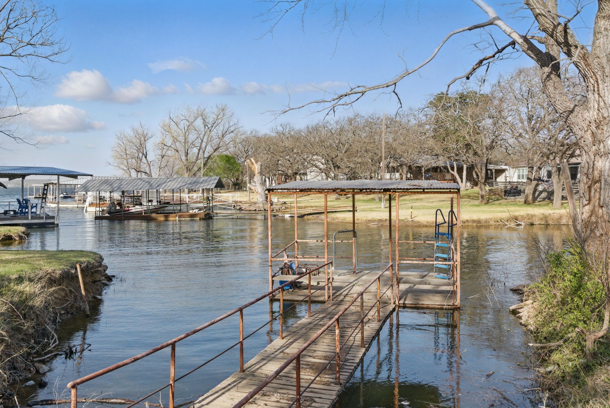 Residential in Eastland 3