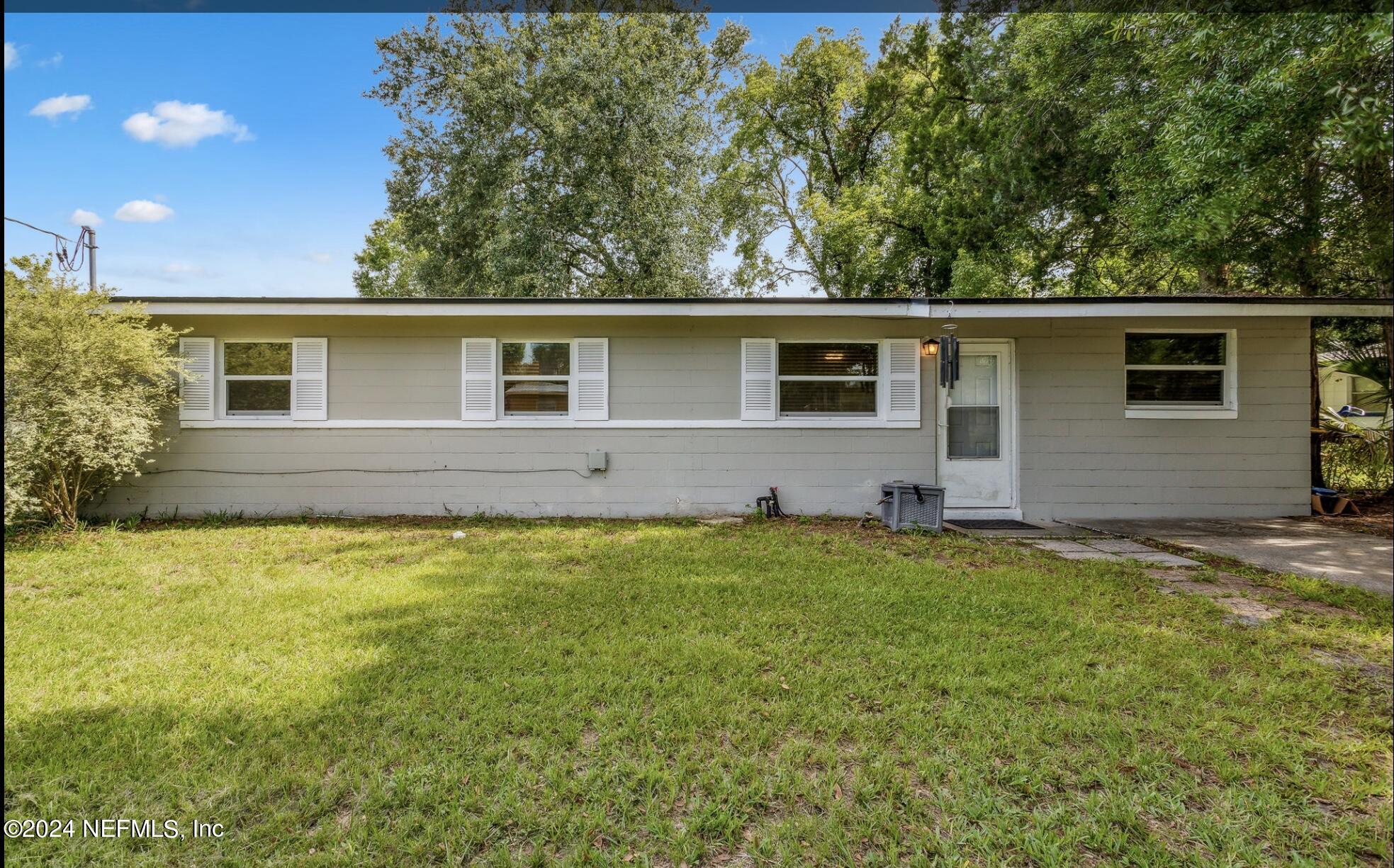 Pierre Dr, Jacksonville, FL 32210