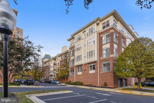 apt-304-1851 Stratford Park Pl, RESTON, VA, 20190-3396 | Card Image