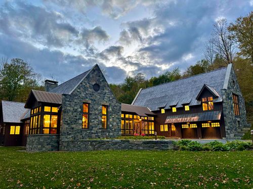 515 W Fields Rd, Manchestr Ctr, VT, 05255 | Card Image