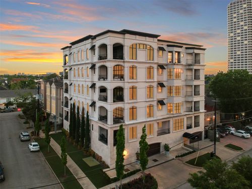 401-2221 Welch St, Houston, TX, 77019-5642 | Card Image
